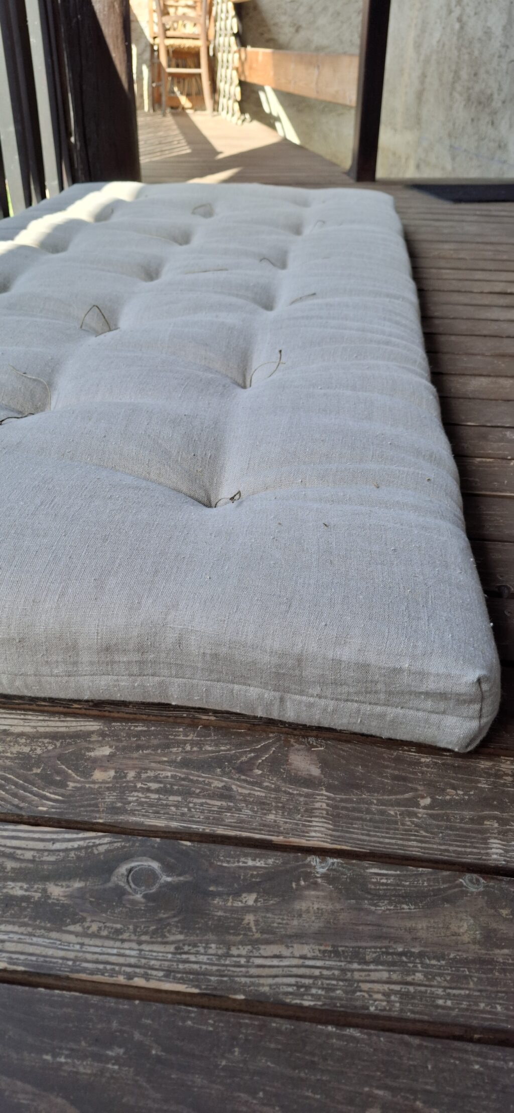 surmatelas luxe laine et micro ressorts