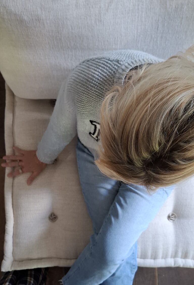 Banquette modulable en laine naturelle