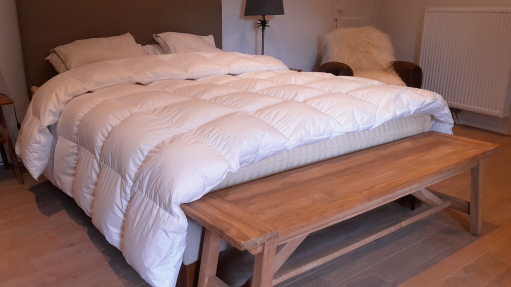 immersion dans un atelier de fabrication de matelas naturel