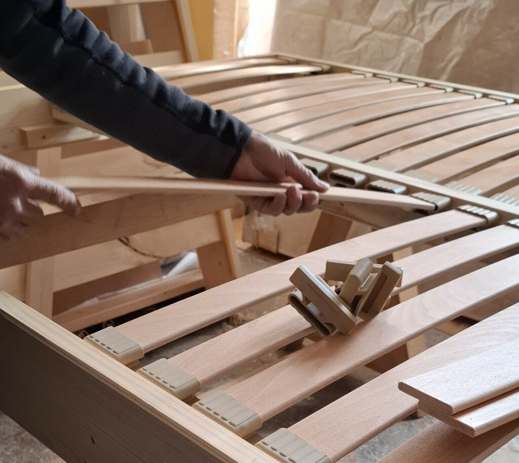 Sommier à lattes hêtre multiplis avec embouts caoutchouc télescopiques, Cardelaine