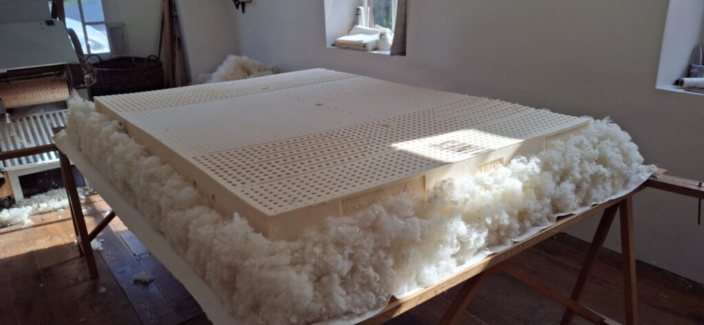 fabrication de matelas en laine Cardelaine artisan français